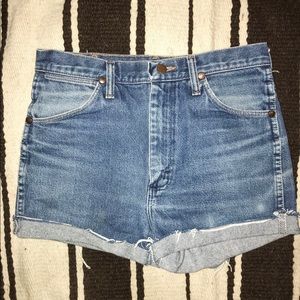Vintage Men Wrangler Cutoffs
